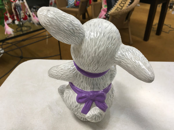 Momma Bunny Rabbit in apron ceramic