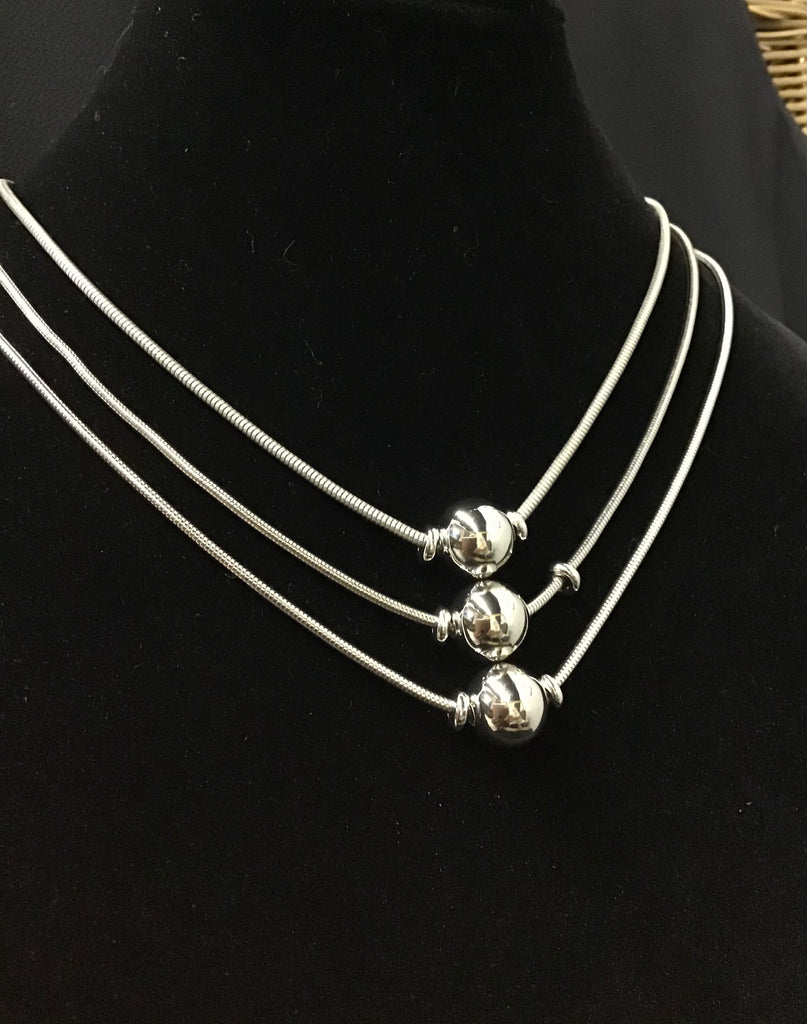 Silver triple mesh chains silver balls statement necklace