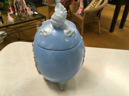 Vintage Arnels baby blue and silver egg with lid