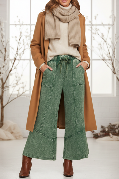 Green Exposed-seam Flare Hem Pants With Pockets