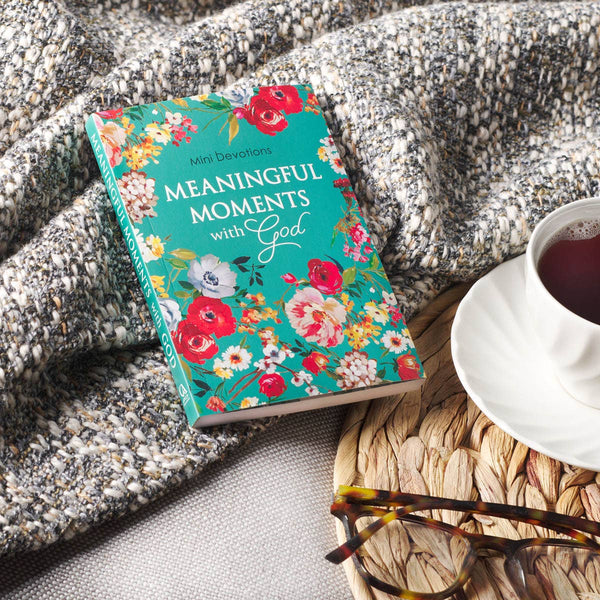 Meaningful Moments With God Mini Devotional