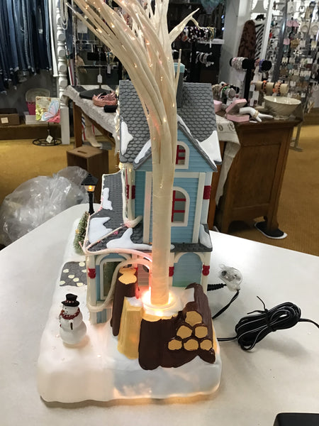Avon Holiday Splendor Lighted Fiber Optic House 2002