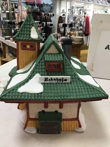 Bahnhof Train Station 1990 Dept 56 Alpine Series