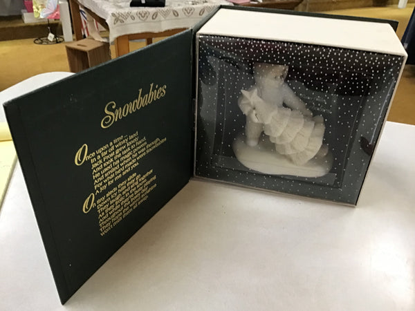I’ll put up the Tree Snowbabies 1991