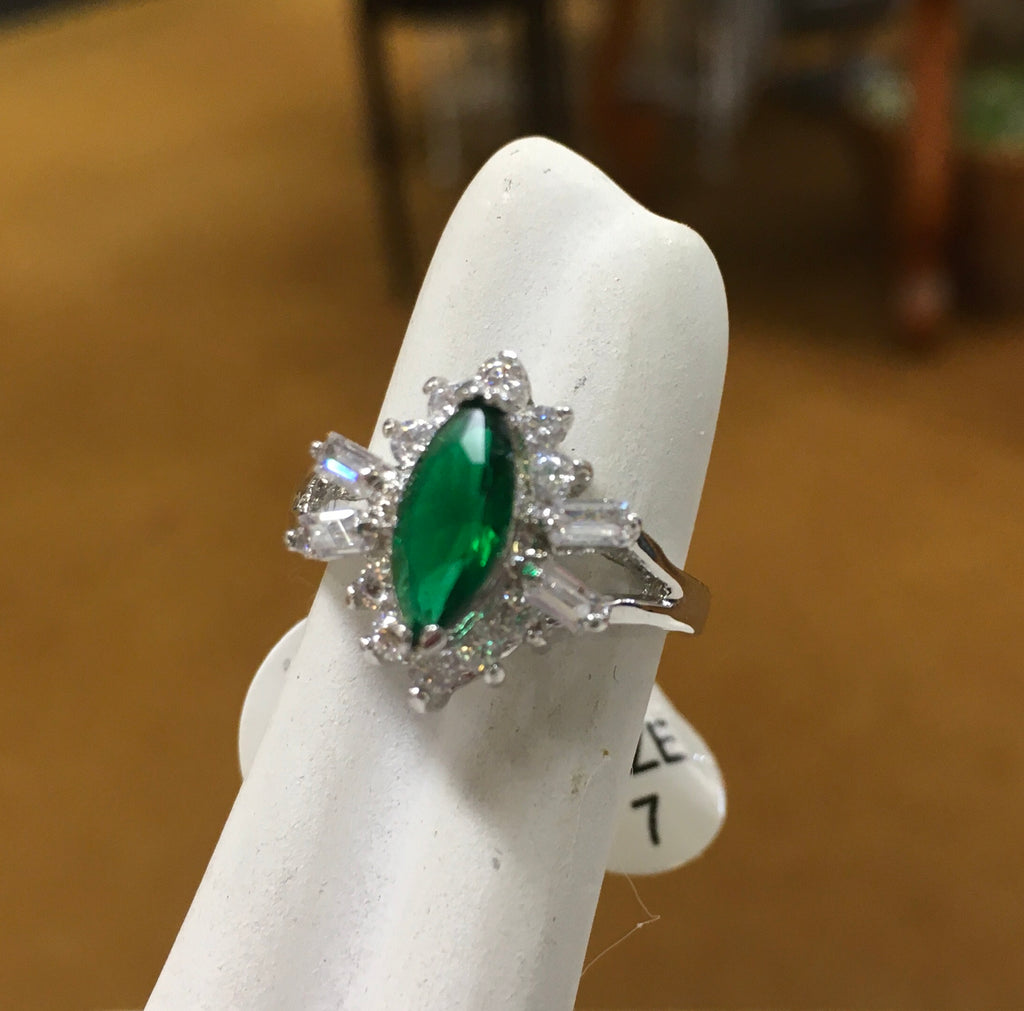 Emerald CZ ring size 7