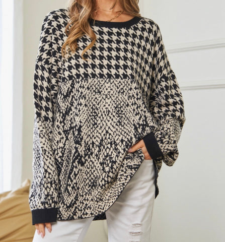 Houndstooth Animal Print Oversize Sweater Top Plus