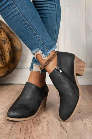 Black side zipper Suede Ankle Boots