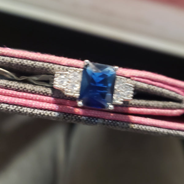 Blue Sapphire square stone ring sz 7