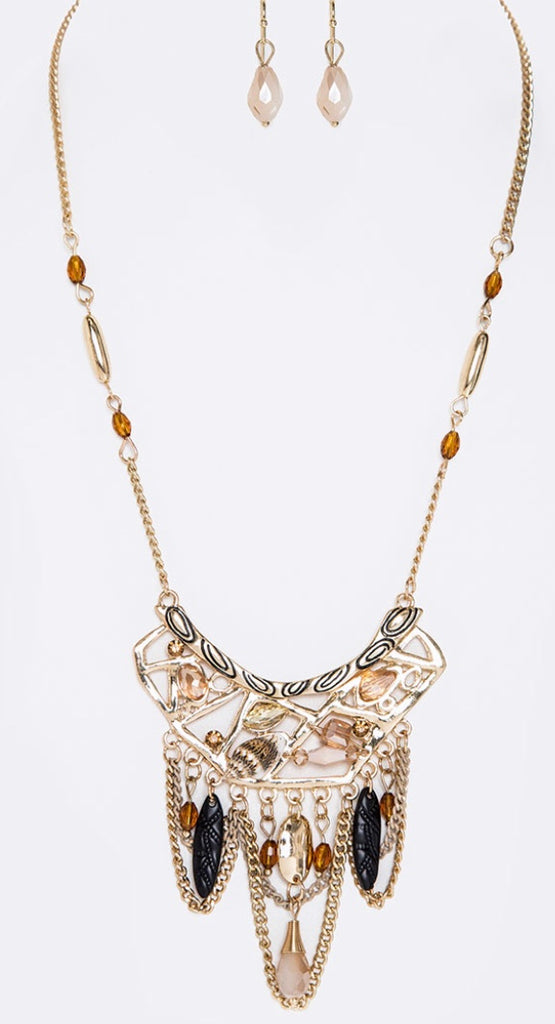 Gold ornate amber beaded mix charm necklace set