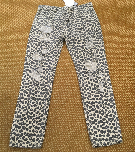 Mittoshop Leopard distressed boyfriend jean