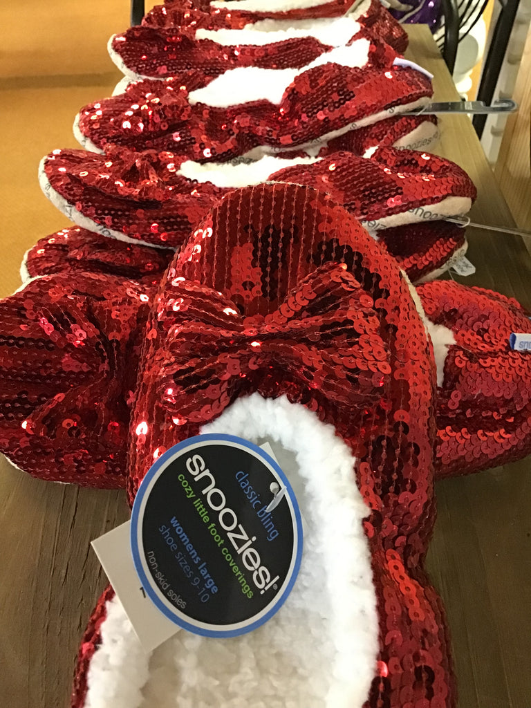 Womens red 2025 house slippers