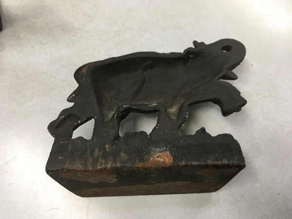 Metal Elephant bookends heavy preowned
