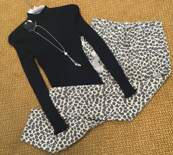 Mittoshop Leopard distressed boyfriend jean