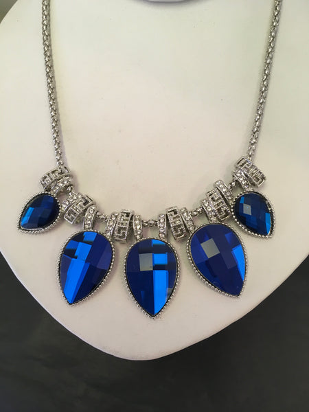 Blue sapphire pear rhinestone necklace set