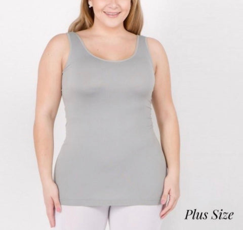 Gray tank top Plus