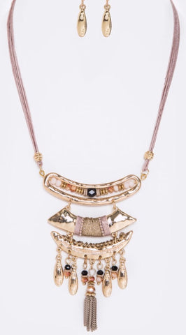 Pink cord gold fringe charm necklace set