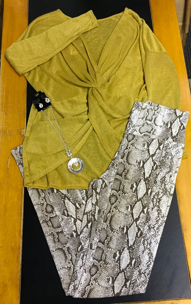 Brown animal print legging