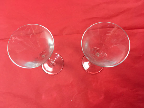 Crystal clear glass champagne glasses set of 2 preowned