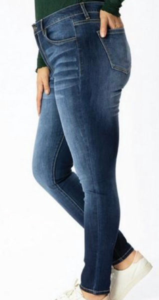 KanCan Denim mid rise skinny ankle jeans PLUS