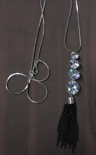 Multi size crystal rhinestones necklace