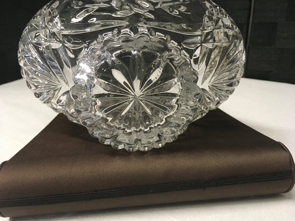 Brides basket with flowers crystal glass preowned