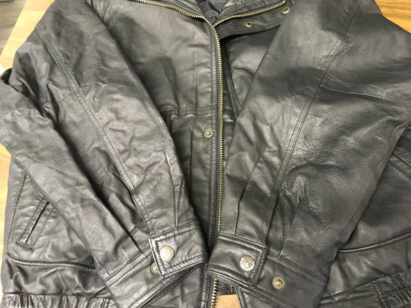 Expressions Genuine leather coat size large pre owned