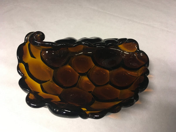 Smoke brown grape design cigar ashtray