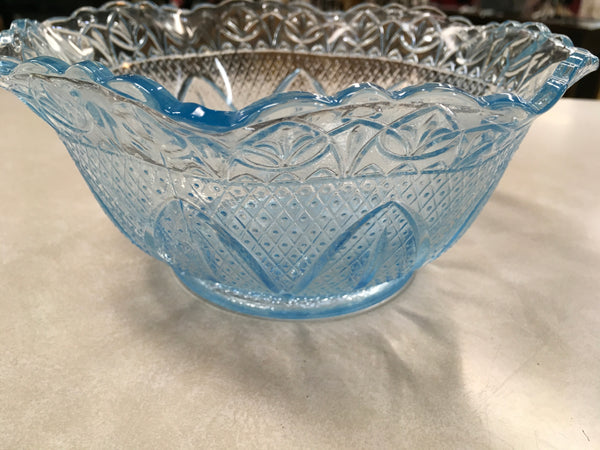 Ice Blue crimped ruffled bowl Princess House preowned