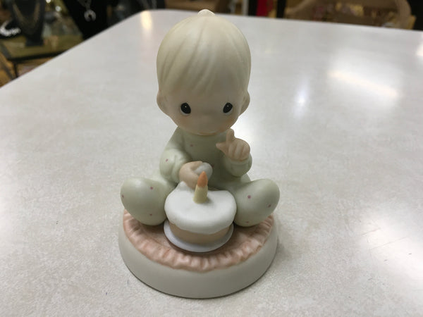Precious Moments baby’s first birthday Enesco 1992
