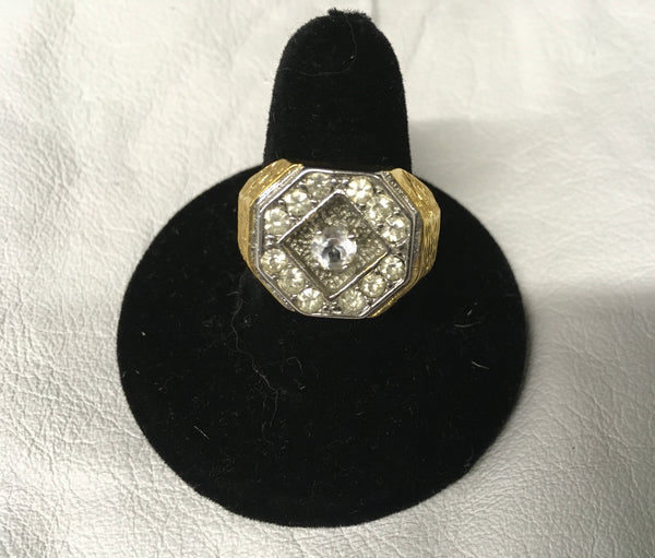 Vintage CZ 13 stone men’s gold fashion ring sz 9.5