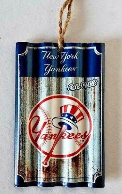 New York Yankees Corrugate Ornament