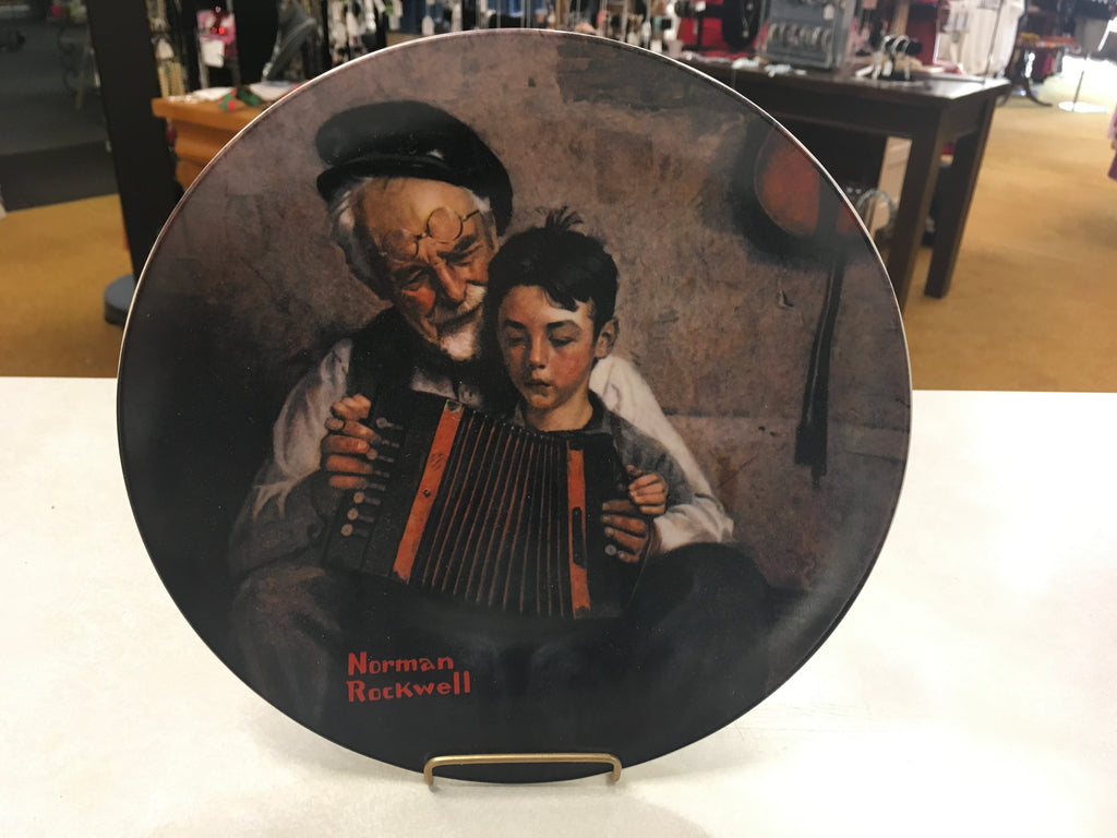 Norman Rockwell The Music Maker plate 1981 preowned