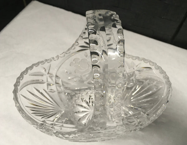 Brides basket with flowers crystal glass preowned