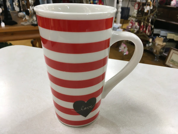 Starbucks striped Love heart 16 oz mug Estate