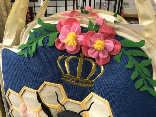 Bee our guest door decor