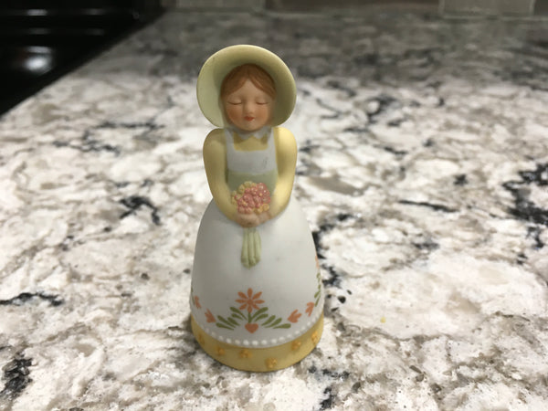 Vintage 1985 Avon flower girl bell figurine