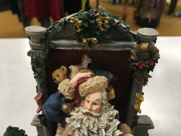 Santa fireplace with pets figurine preowned