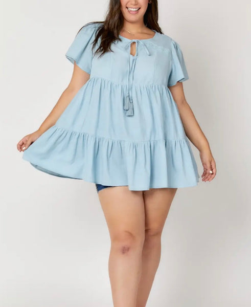 Blue tier with tie neck top Plus