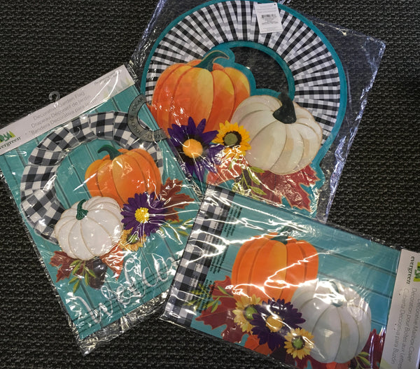 Buffalo Check Fall Wreath Garden Linen Flag