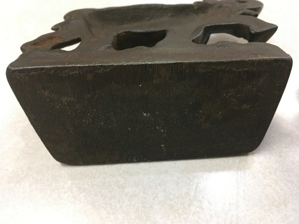 Metal Elephant bookends heavy preowned