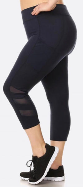 Navy stretch capri PLUS