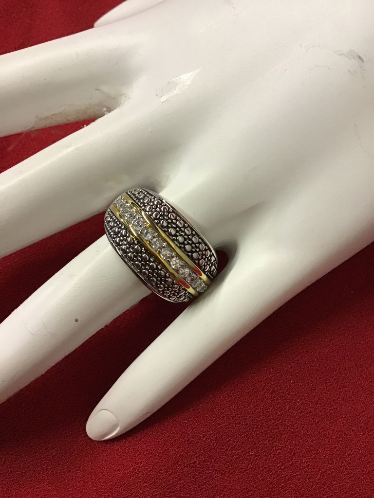 Rope design wide band ring size 8