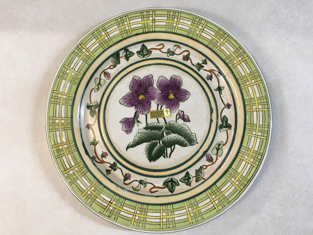 Green Decorative plates interior decor flowers set of 2 preowned