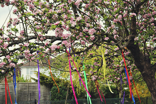 Pastel ribbons garden decor