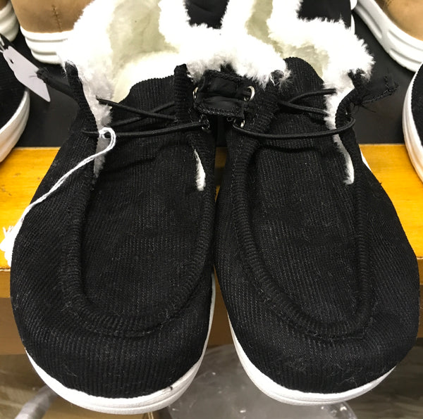 Black Sherpa lined slip on shoe