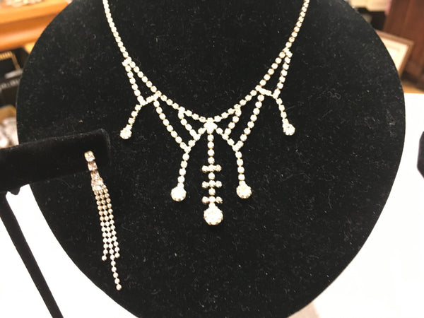 Rhinestone designer style drop necklace earring set CLEARANCE