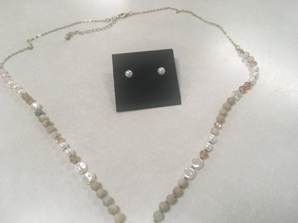 White pearl fringe beaded necklace set