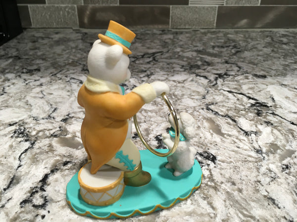 Collector Avon 1993 Magnificent Circus Bear ringmaster figurine Vintage