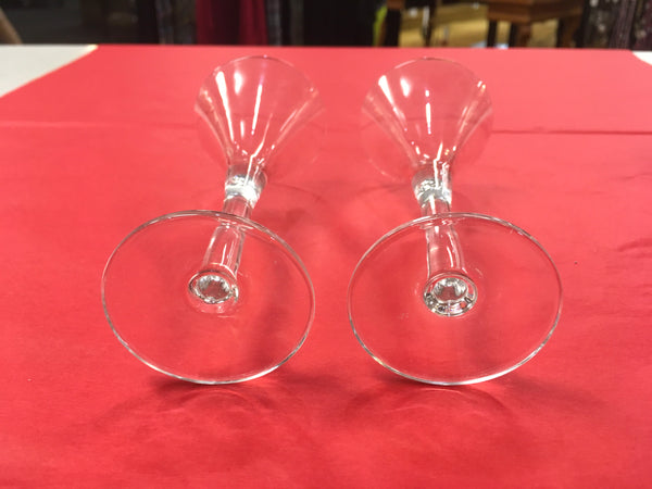 Crystal clear glass champagne glasses set of 2 preowned