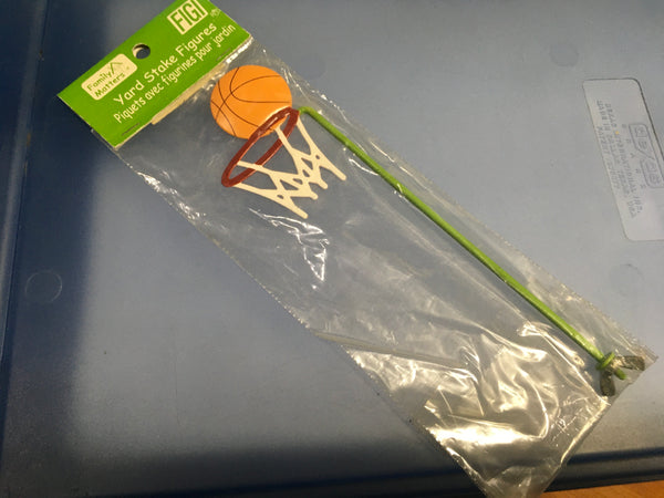 Family Matters Yard Figures Basketball